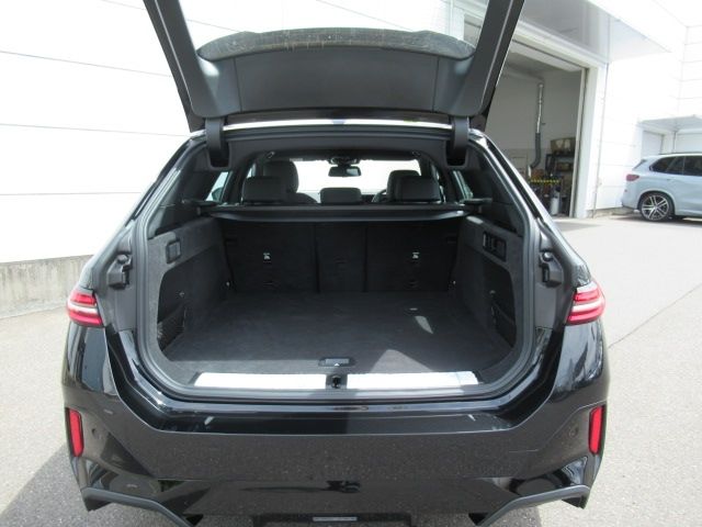 BMW BMW 5series TOURING 2024