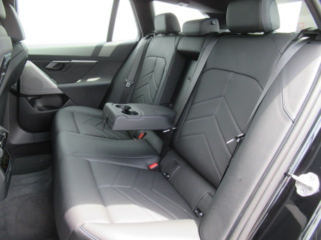 BMW BMW 5series TOURING 2024