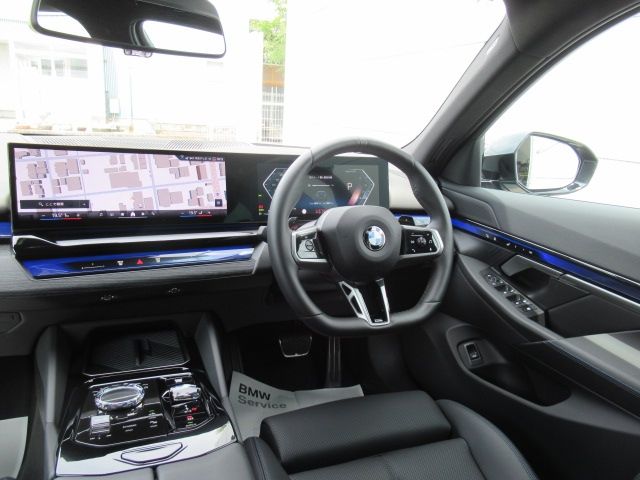 BMW BMW 5series TOURING 2024