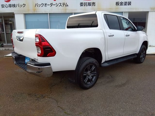 TOYOTA HILUX 4WD 2021