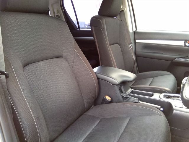 TOYOTA HILUX 4WD 2021