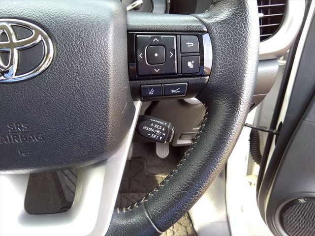 TOYOTA HILUX 4WD 2021