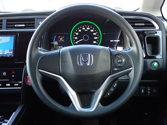 HONDA SHUTTLE HYBRID 2022