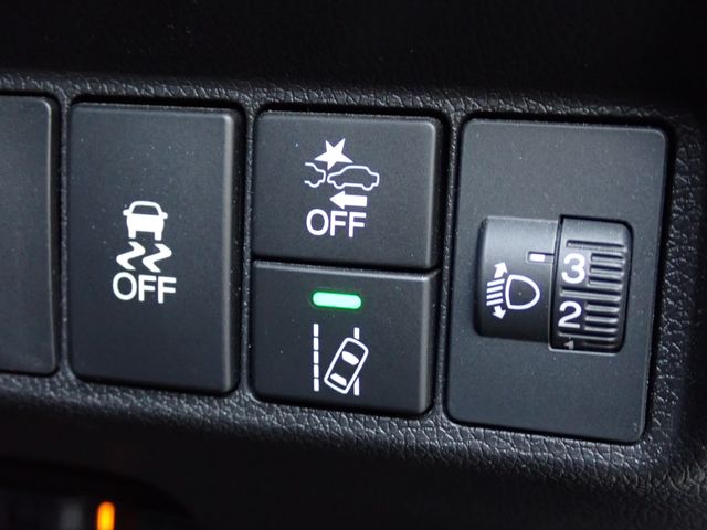 HONDA SHUTTLE HYBRID 2022