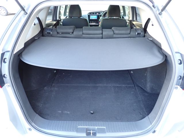 HONDA SHUTTLE HYBRID 2022