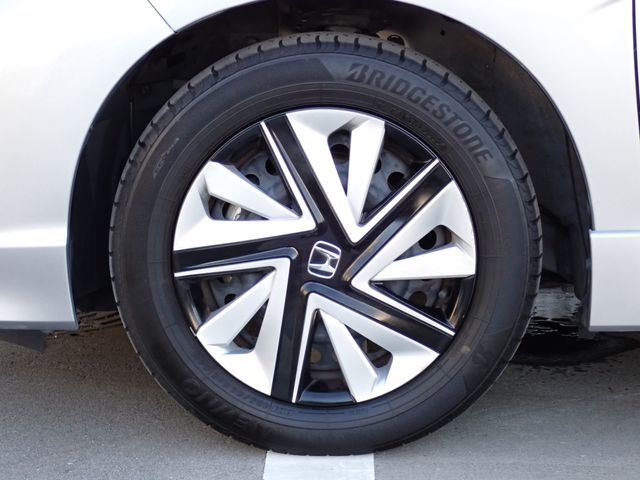 HONDA SHUTTLE HYBRID 2022