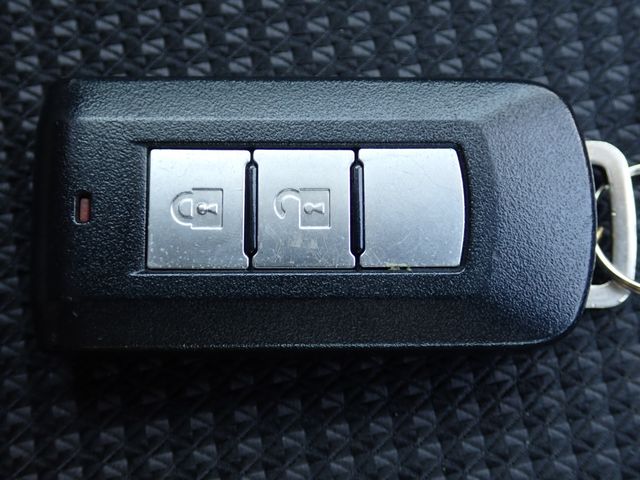 MITSUBISHI i-MiEV 2019