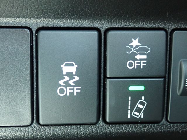 HONDA SHUTTLE HYBRID 2022