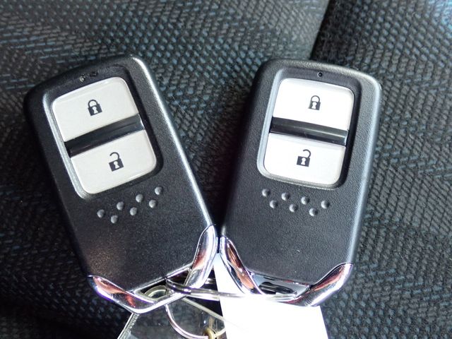 HONDA SHUTTLE HYBRID 2022