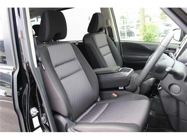 NISSAN SERENA  S-HYBRID 2022