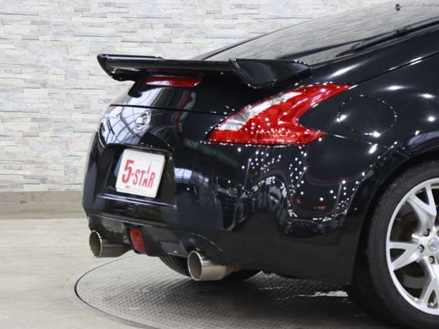 NISSAN FAIRLADY Z 2011