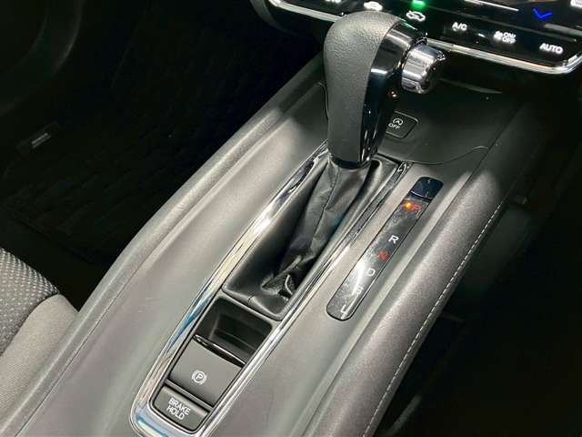 HONDA VEZEL 4WD 2019