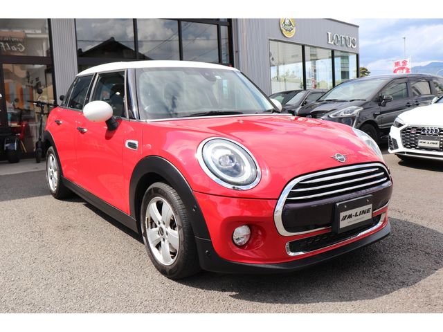 BMW MINI COOPER 5DOOR 2019