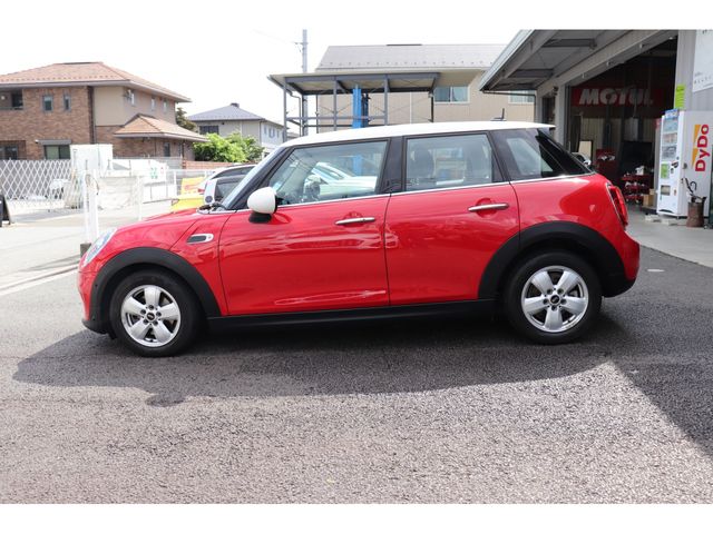 BMW MINI COOPER 5DOOR 2019