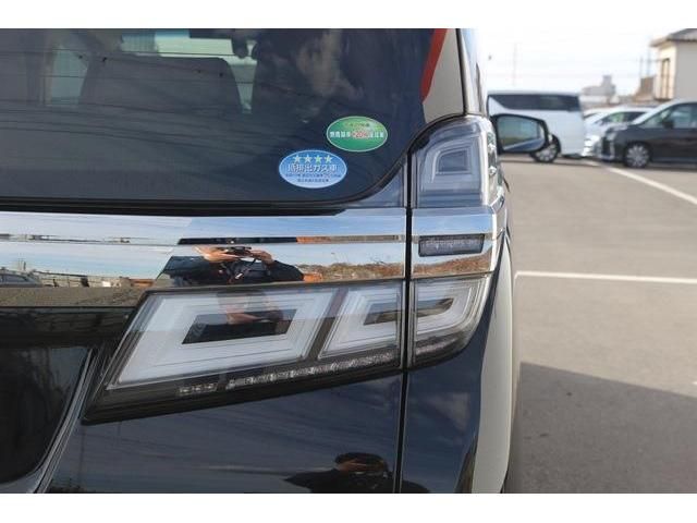 TOYOTA VELLFIRE 2018