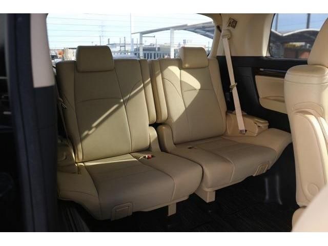 TOYOTA VELLFIRE 2018