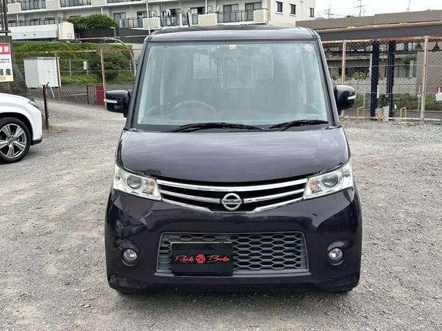 NISSAN ROOX 2010