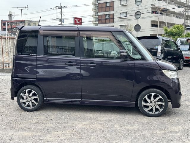 NISSAN ROOX 2010