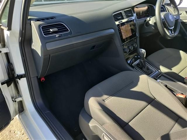 VOLKSWAGEN VOLKSWAGEN GOLF VARIANT 2020