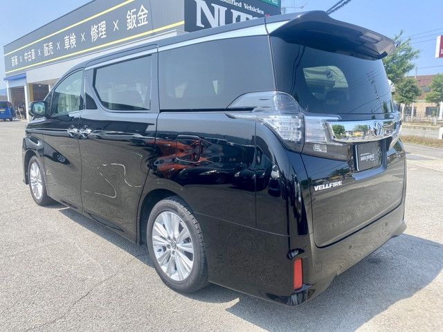 TOYOTA VELLFIRE 2015
