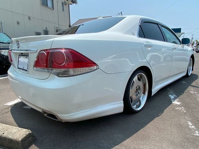 TOYOTA CROWN sedan 2012