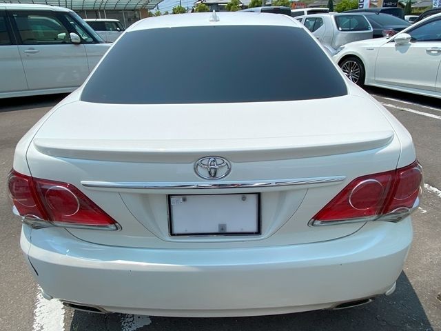 TOYOTA CROWN sedan 2012