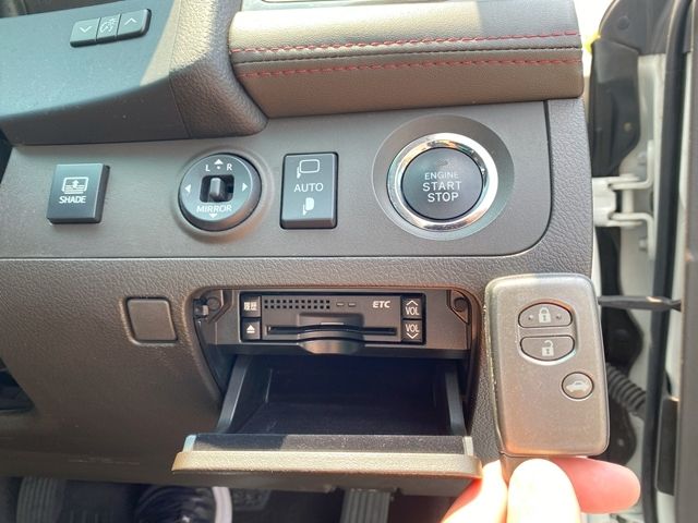 TOYOTA CROWN sedan 2012