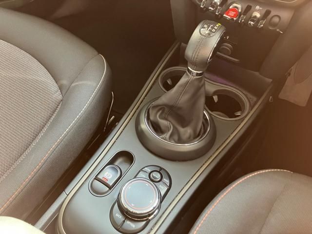 BMW BMW MINI COOPER D CROSSOVER 2019