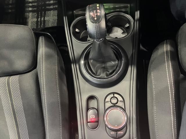 BMW BMW MINI COOPER SD CROSSOVER 2019