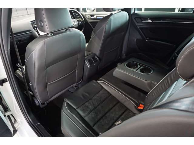 VOLKSWAGEN VOLKSWAGEN GOLF R 2018