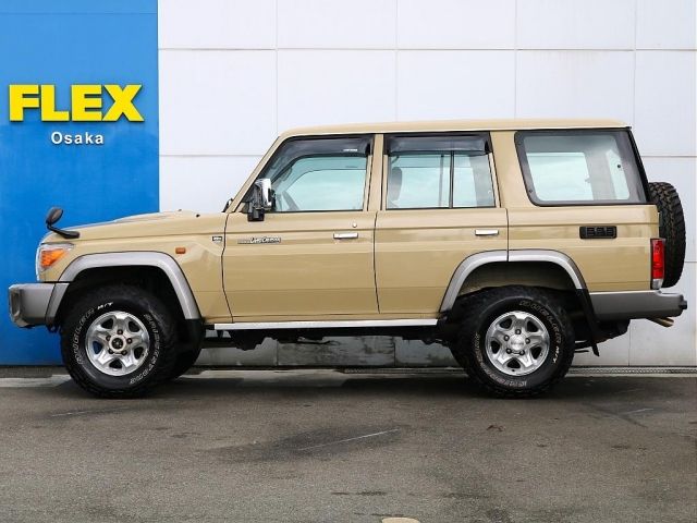 TOYOTA LANDCRUISER van 2015