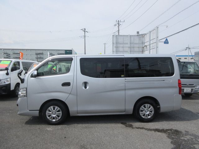 NISSAN NV350 CARAVAN 2020