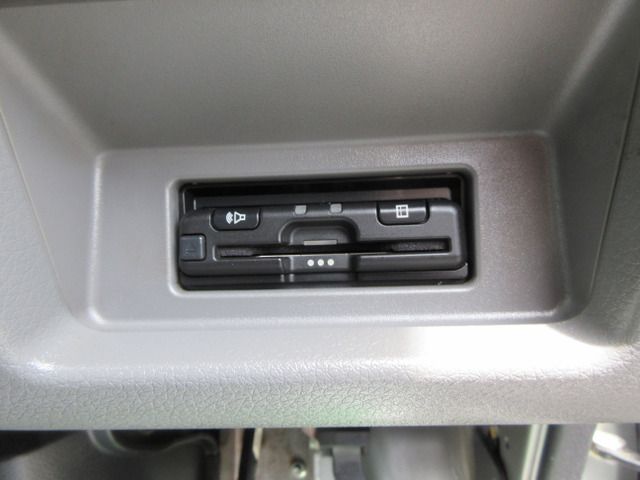 NISSAN NV350 CARAVAN 2020