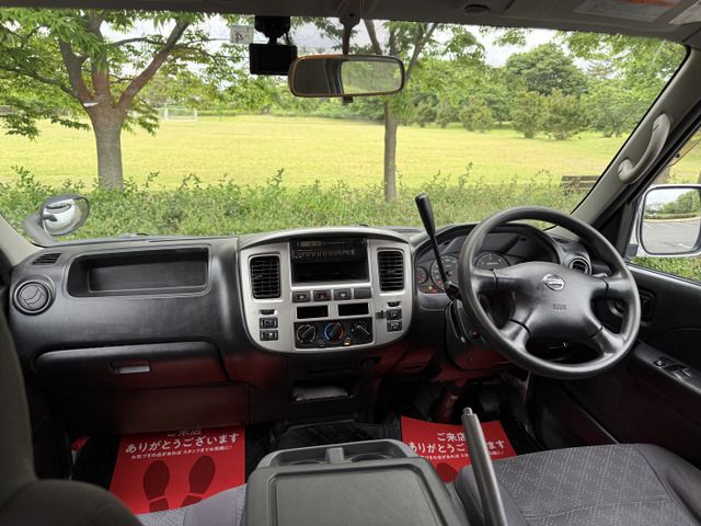 NISSAN CARAVAN van 4WD 2011