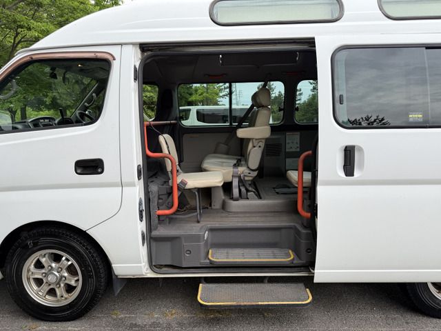 NISSAN CARAVAN van 4WD 2011