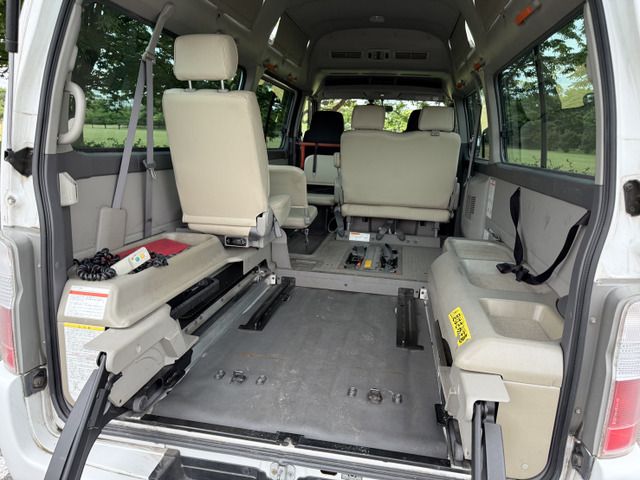 NISSAN CARAVAN van 4WD 2011