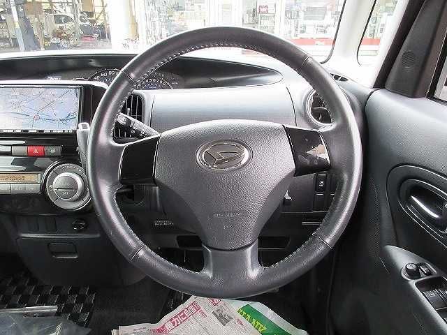 DAIHATSU TANTO CUSTOM 2011