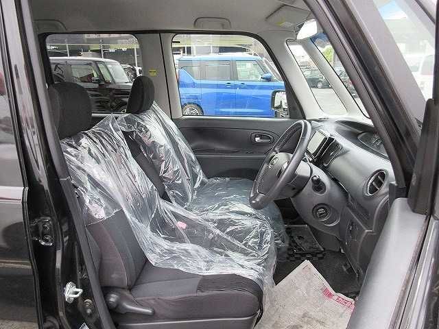 DAIHATSU TANTO CUSTOM 2011