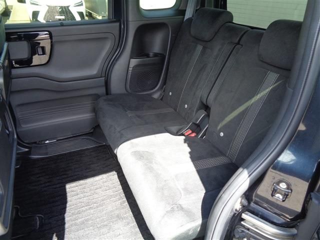 HONDA N BOX CUSTOM 2021