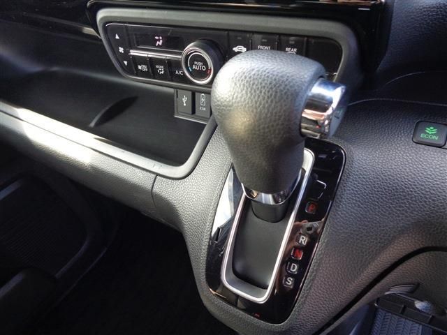 HONDA N BOX CUSTOM 2021