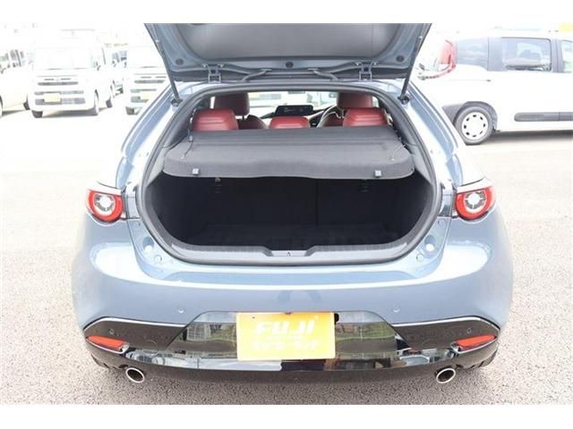 MAZDA MAZDA3 FASTBACK 2022