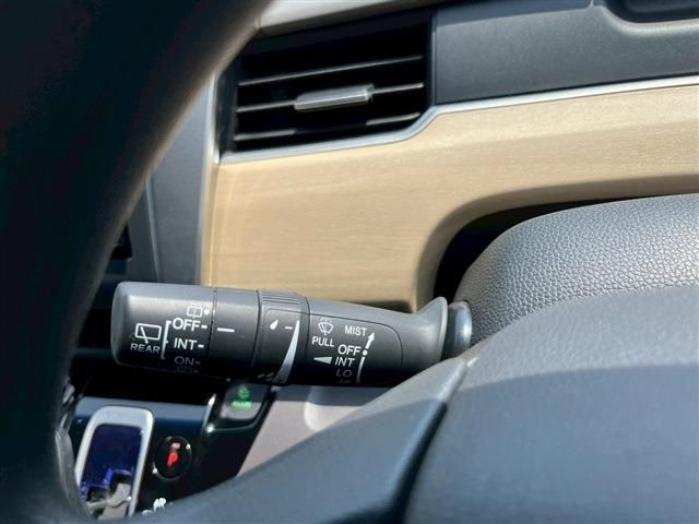 HONDA FREED HYBRID 2019