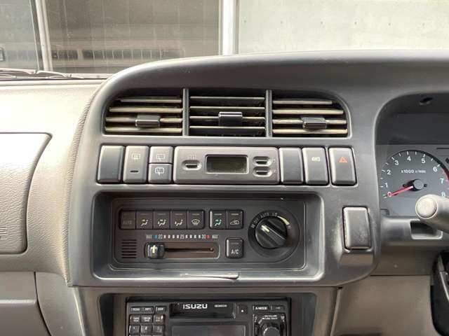 ISUZU BIGHORN wagon 2001