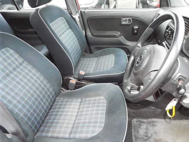 DAIHATSU MIRA GINO 2002