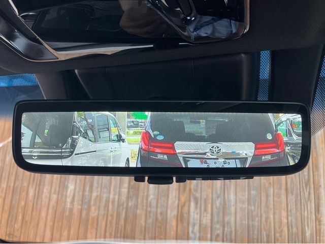 TOYOTA HARRIER 2WD 2024