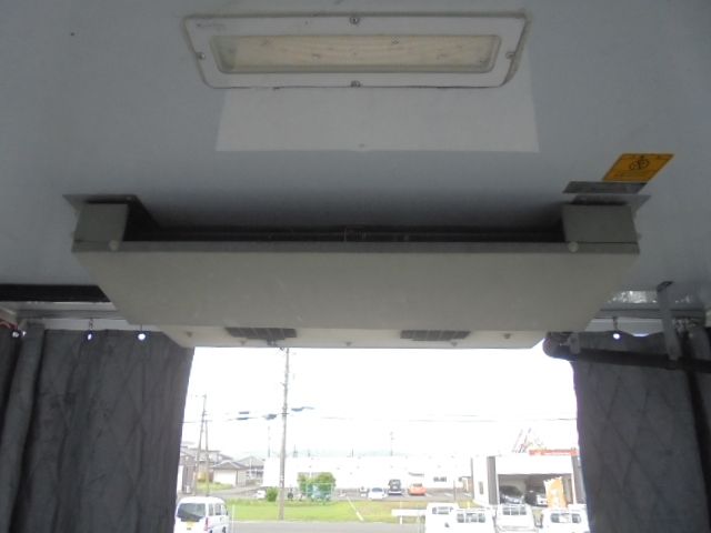 MITSUBISHI CANTER 2018