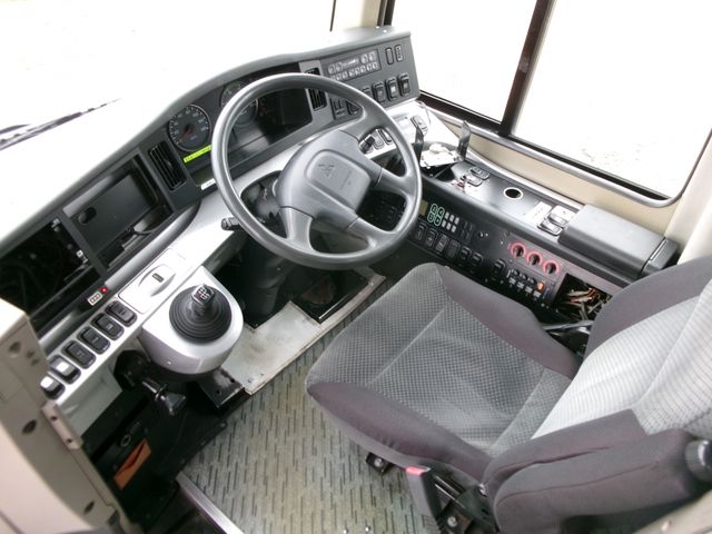 MITSUBISHI FUSOU AERO ACE 2008