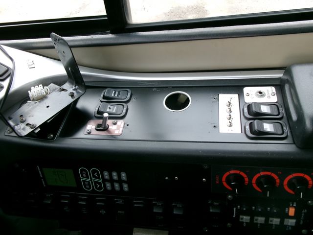 MITSUBISHI FUSOU AERO ACE 2008