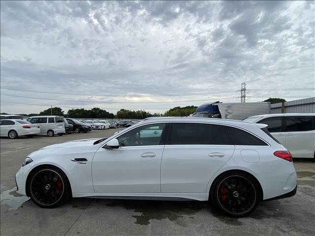 MERCEDES BENZ MERCEDES AMG C station wagon 2024
