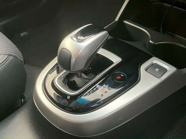 HONDA FIT HYBRID 2017